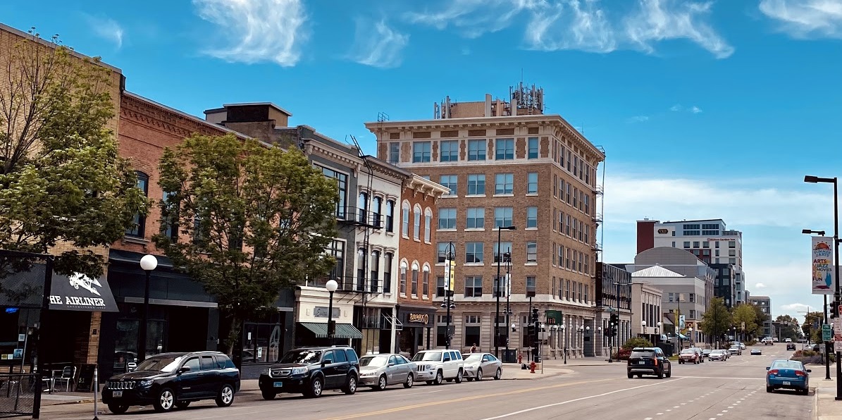Iowa City, IA